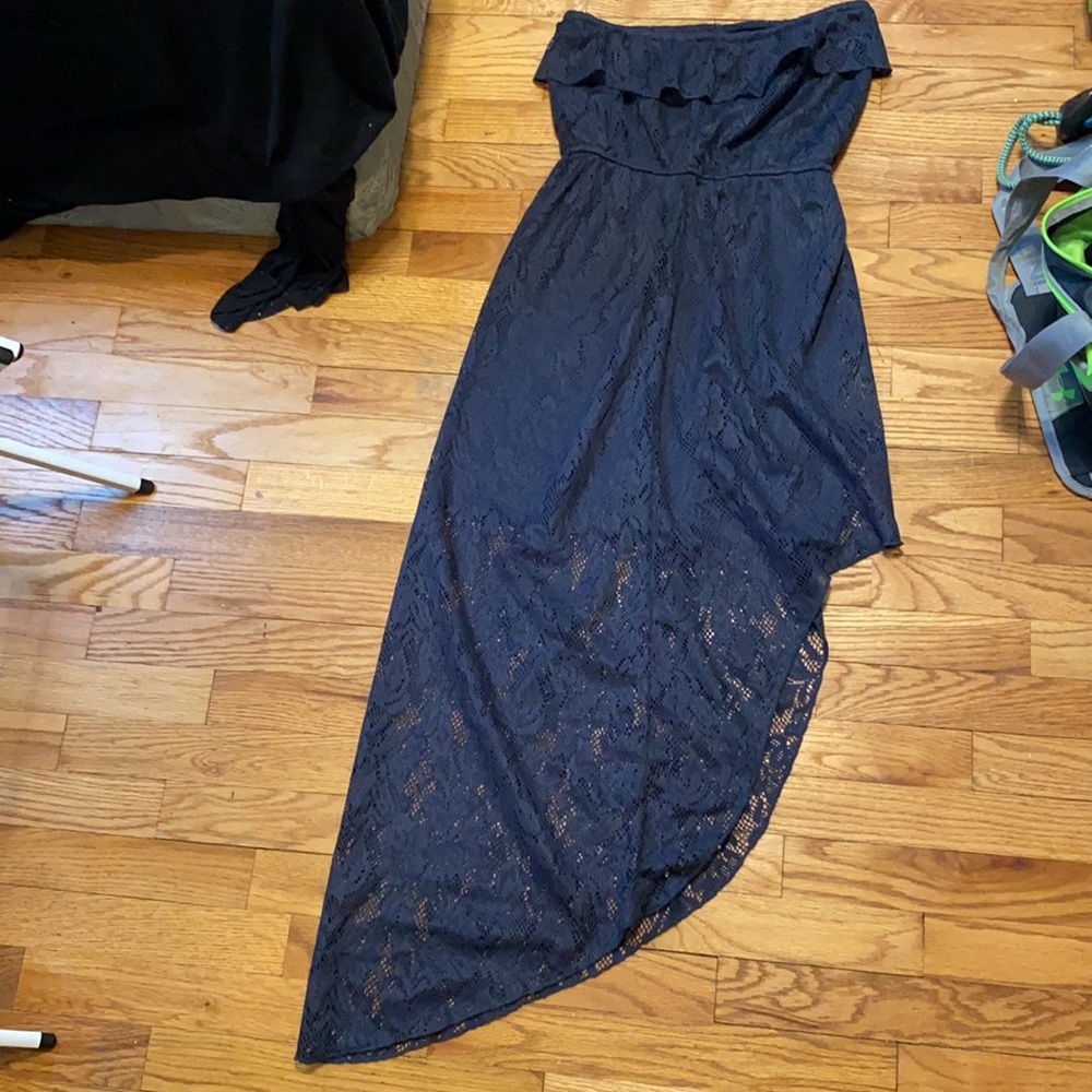 Hi-low lacey dress - Picture 2 of 4